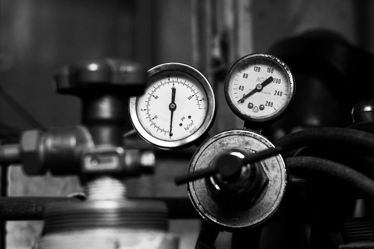 Pressure gauges on a pipework assembly