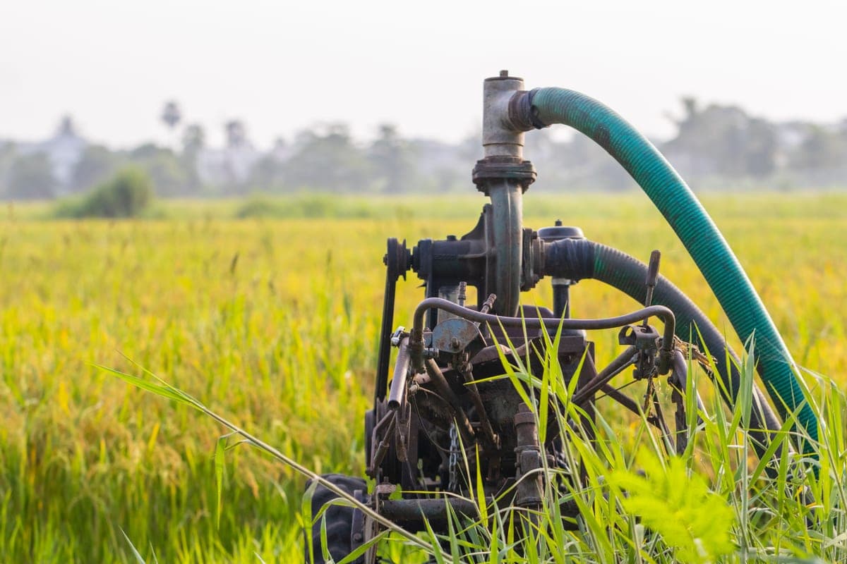 A compact water circulating pump